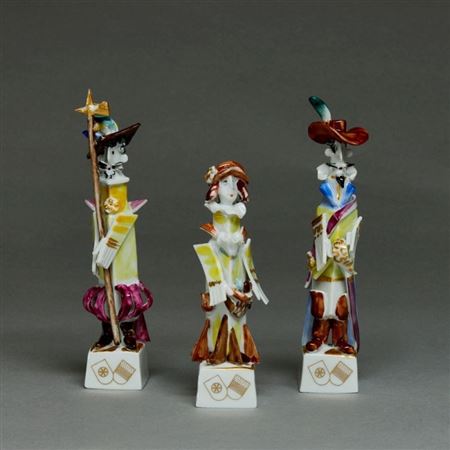 3 different figures
