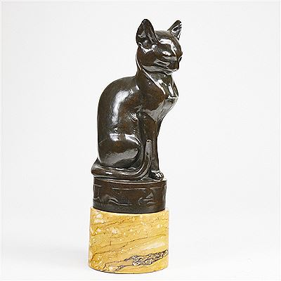 Cat on mouse frieze