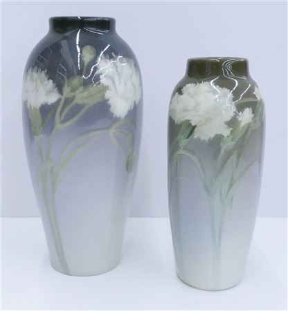 ROOKWOOD CHRYSANTHEMUM POTTERY VASES (2)