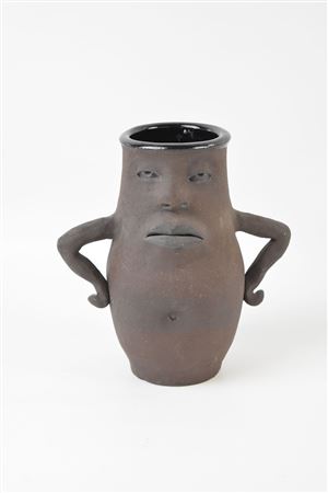DECORATIVE VASE