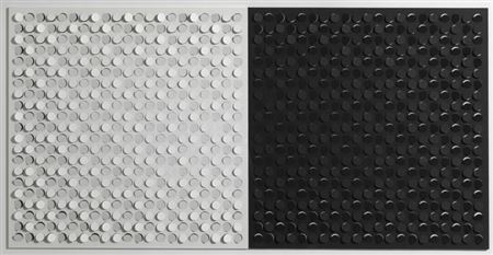 Light interference surfaces C 2B/Nx21 abcd on black and white , 1971