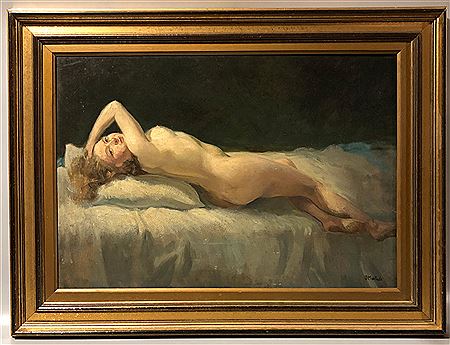 Nude woman