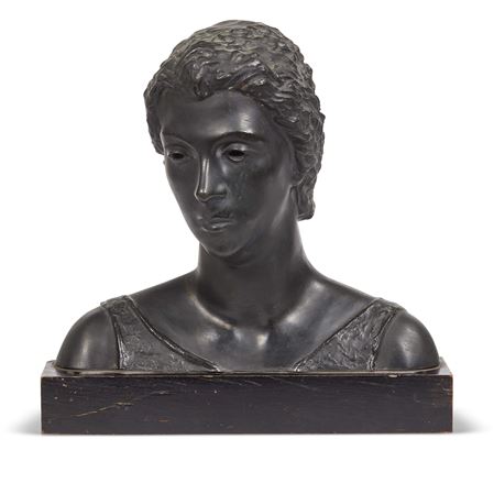 BUST OF A WOMAN