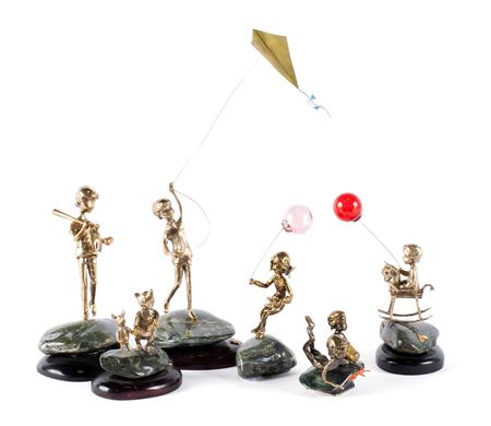 SCULPTURES FOR GUMPS (6)