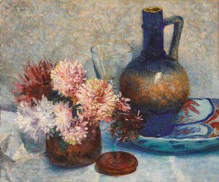 Pichet et bouquet de dahlias