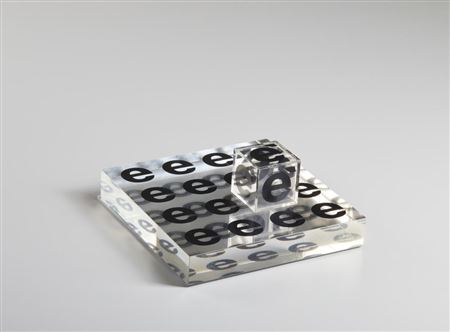 EE'