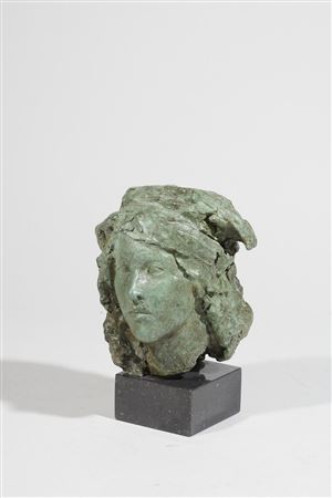 BUST