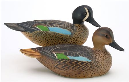 Pair of bluewing teal with relief wing carving and slightly turned heads (2)