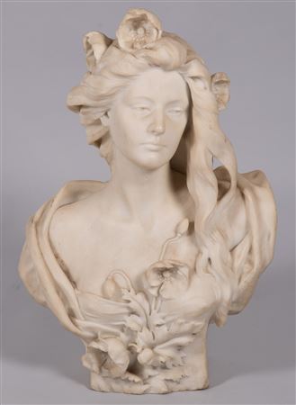 Bust