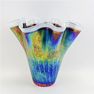 IRIDESCENT ART GLASS VASE