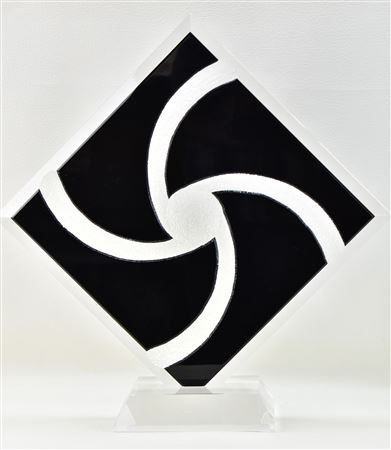 BLACK DIAMOND PINWHEEL ACRYLIC LUCITE SCULPTURE