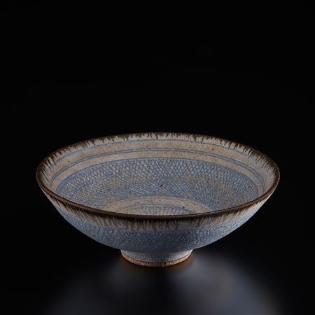 "Knitted" footed bowl