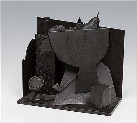 Still life, 1989 by Alfredo Alcain - Auction record, sale price, and art valuation. Compare with similar artists and explore comparable artworks.