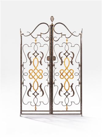 Indoor gate