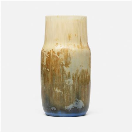 Vase for Royal Copenhagen by Gerhard Heilmann - Auction record, sale price, and art valuation. Compare with similar artists and explore comparable artworks.