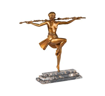 Dancer with Thyrsus