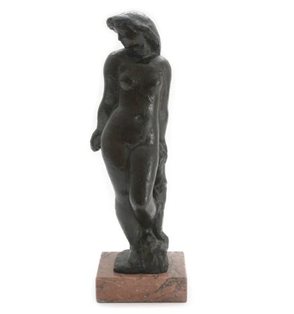Standing nude