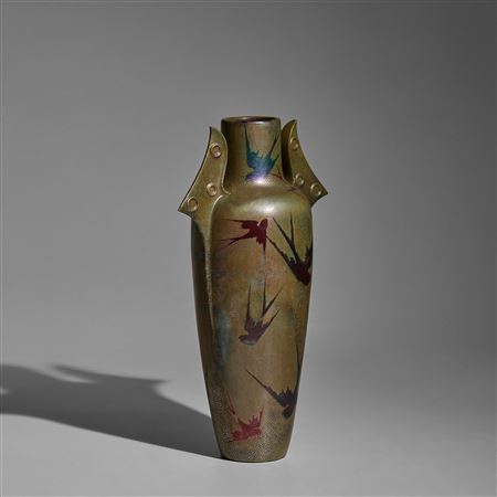 'Les Hirondelles' Vase