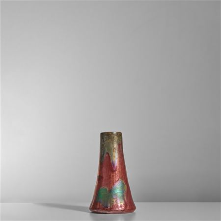 'Ivy and Stalactites' Vase
