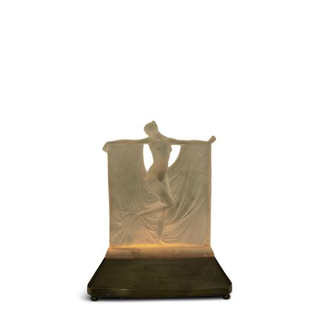 Suzanne Statuette