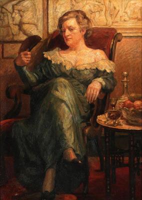 Portrait of a woman sitting in the evening light