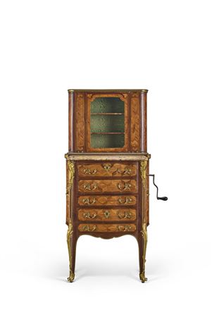 LOUIS XV PERIOD TABLE, KNOWN AS "À LA BOURGOGNE"