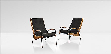 Set of two 'Visitor N. 350' armchairs