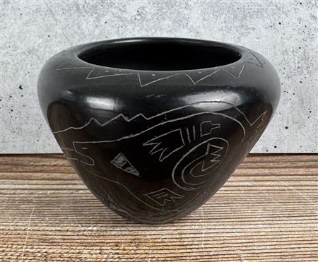 Santa Clara Pueblo Pot