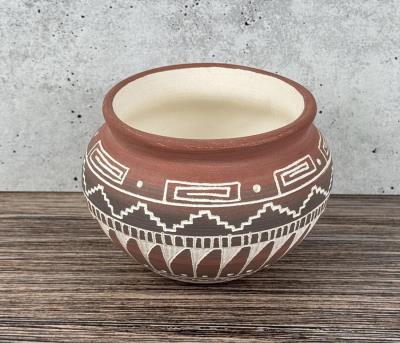 Navajo Sgraffito Pot