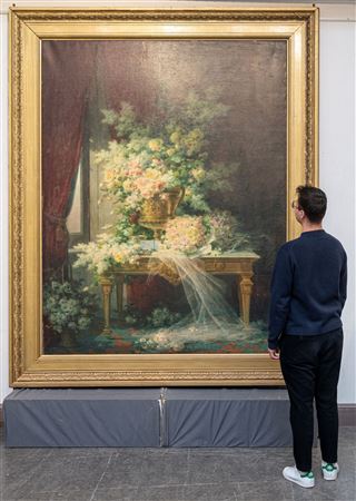 The bride's veil by Andre Perrachon - Auction record, sale price, and art valuation. Compare with similar artists and explore comparable artworks.