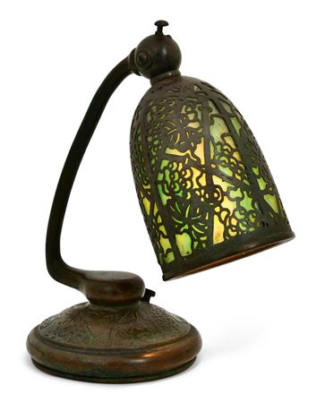 "Grapevine" Desk Lamp