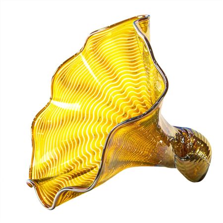 Iridescent art glass seashell