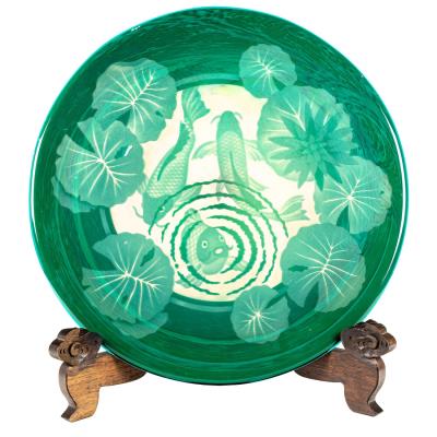 Cameo glass charger