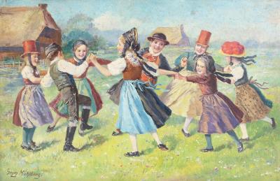 Children's round dance in traditional Black Forest costumes