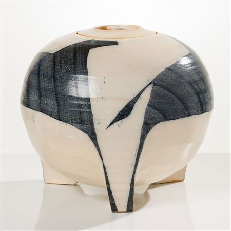 Lidded Bowl with Horses