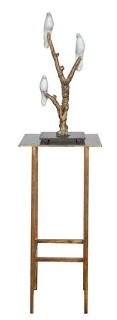 Tres Palomas (Sculpture and stand)