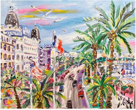 Cannes, its palm trees and the Boulevard de la Croisette