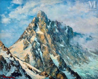 Mountains under snow
