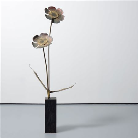 Pop Floral Sculpture