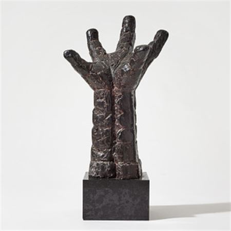 "La Mano"