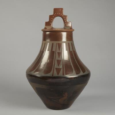 Lidded Jar with Feather Designs