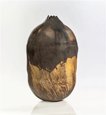 Large Vessel (closed form) by Toshiko Takaezu - Auction record, sale price, and art valuation. Compare with similar artists and explore comparable artworks.