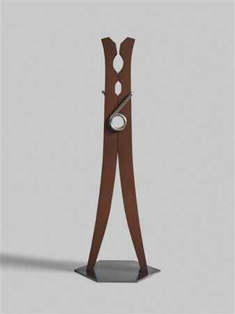 Clothespin—45 Foot Version (Model)