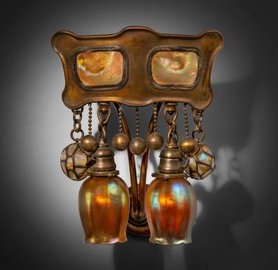 “Turtle-Back Tile" Moorish Sconce