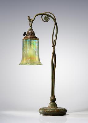 Twisted Stem Table Lamp