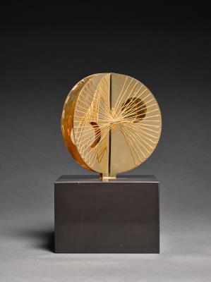 Three Curves with Strings (Gold Mincarlo)