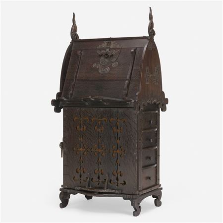 Fine revolving desk, model 500