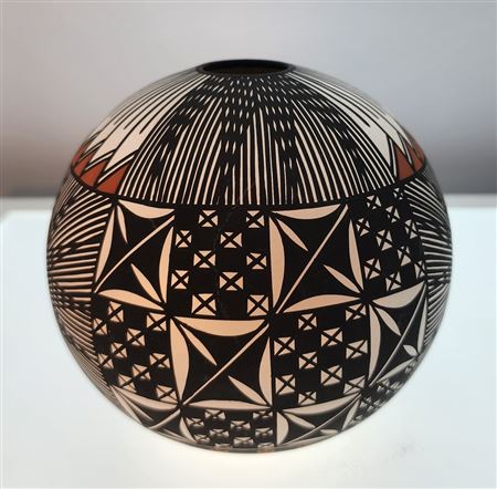 Acoma, NM Seed Pot