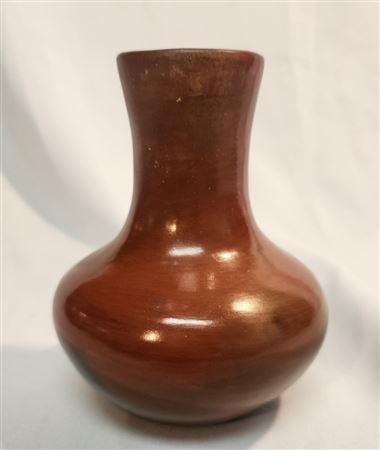 Dineh Navajo Red Vase