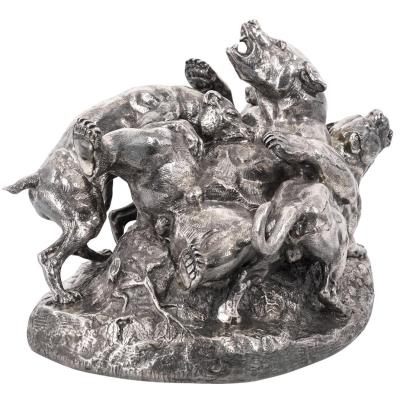 950 Silver Hunting Hounds Sculpture